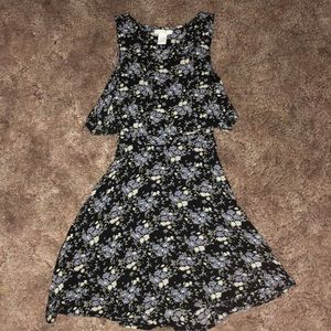 floral mini dress🌼🌸